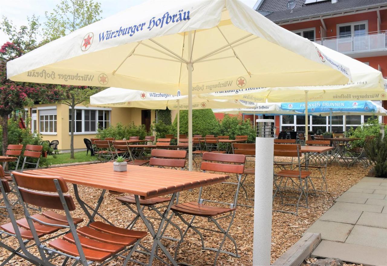 Gasthaus Zum Stern Gollhofen Екстериор снимка